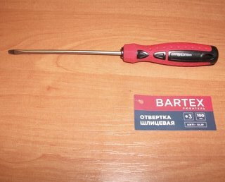 Отвертка плоская, Bartex, SL3, 3х100 мм, антискользящая двухкомпонентная, CrV сталь, Любитель - фото 5 от пользователя