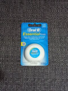 Зубная нить Oral-B, Essential floss мятная - фото 2 от пользователя