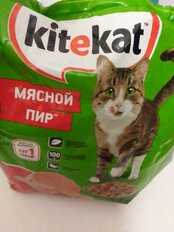 Корм для животных Kitekat, 350 г, для взрослых кошек, сухой, мясной пир, пакет, 10132138 - фото 1 от пользователя