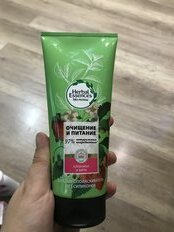 Бальзам-ополаскиватель для всех типов волос, Herbal Essences, Белая клубника и Сладкая мята, 275 мл - фото 1 от пользователя