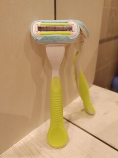 Станок для бритья Gillette, Venus Embrace, для женщин, 2 сменные кассеты - фото 4 от пользователя