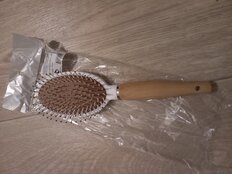 Расческа массажная, 24.5х7 см, пластик, деревянная ручка, Y9-113 - фото 9 от пользователя