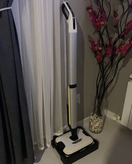 Электрошвабра Karcher, FC 7 Cordless *EU, 80 Вт, 400 мл, 2.85 Ач, Li-Ion, 1.055-701.0 - фото 1 от пользователя