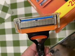 Станок для бритья Gillette, Fusion, для мужчин, 3 сменные кассеты - фото 7 от пользователя