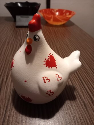 Фигурка декоративная гипс, Курица большая гладкая, 10.8х13.3х14.5 см, с декором, белая, Evis, 28 3102 0971 - фото 2 от пользователя