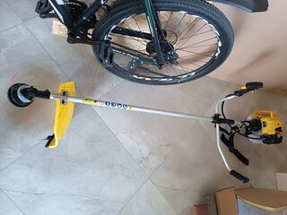Триммер бензиновый, Huter, GGT-1300T, 1.7 л.с., 43 куб.см, 1250 Вт, U-ручка, леска/нож, неразборный вал - фото 1 от пользователя