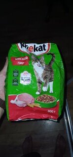 Корм для животных Kitekat, 800 г, для взрослых кошек, сухой, мясной пир, пакет, 10132140 - фото 3 от пользователя