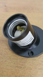 Патрон E27, настенный, TDM Electric, карболит, наклонный, SQ0335-0005 - фото 8 от пользователя