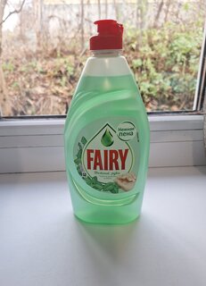 Средство для мытья посуды Fairy, Нежные руки Чайное дерево и мята, 450 мл - фото 4 от пользователя