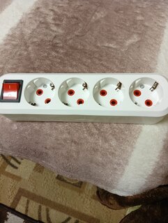 Корпус удлинителя 4 гнезда, 2 + 3, с заземлением, 16 А, выключатель, белый, TDM Electric, Народная, SQ1806-0421 - фото 7 от пользователя