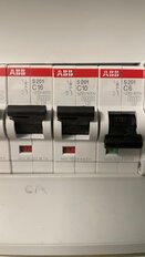 Выключатель автоматический модульный ABB, SH201-C16 2CDS211001R0164, 1 полюс, 16, 6 кА, С, AC, 400 В, 399566 - фото 1 от пользователя