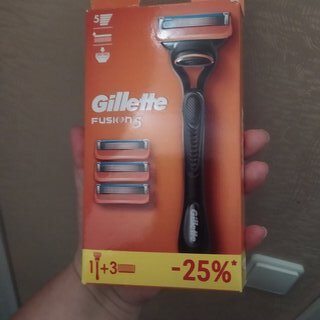 Станок для бритья Gillette, Fusion ProGlide, для мужчин, 3 сменные кассеты - фото 1 от пользователя