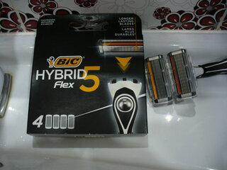 Сменные кассеты для бритв Bic, Hybrid 5 Flex, для мужчин, 4 шт, 921179 - фото 7 от пользователя