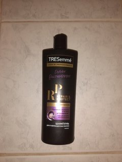 Шампунь TRESemme, Repair and Protect с биотином, для сухих и поврежденных волос, 400 мл - фото 1 от пользователя