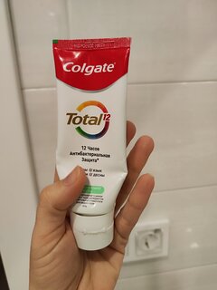 Зубная паста Colgate, Total 12, 75 мл, профессиональная чистка гель, CN05045A - фото 2 от пользователя