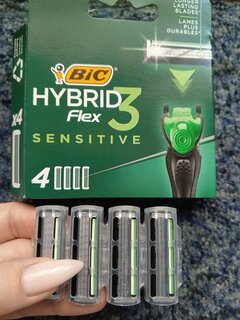 Сменные кассеты для бритв Bic, Flex3 Hybrid Sensitive, 3 лезвия, 4 шт, 921177 - фото 3 от пользователя