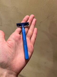 Станок для бритья Gillette, Blue2 Plus, для мужчин, 2 лезвия, 5 шт, одноразовые - фото 1 от пользователя