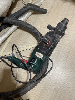 Перфоратор Favourite, RH 1100, SDS-Plus, 1100 Вт, 3.5 Дж, 3 режима, с кейсом - фото 1 от пользователя