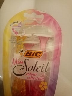 Станок для бритья Bic, Miss Soleil Color, для женщин, 4 шт, одноразовые, 931539 - фото 5 от пользователя