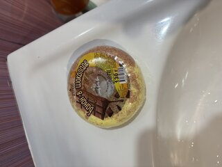 Бомбочки для ванны Candy baht bar, Пончик, Банан в шоколаде, 130 г - фото 8 от пользователя