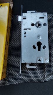 Замок врезной Стандарт, ЗВ1-08A-B СТ, 9 329, без ручки, цилиндровый, для китайских дверей, хром - фото 1 от пользователя