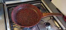 Сковорода алюминий, 28 см, антипригарное покрытие, Гурман, Granite Red, красная, ручка под дерево, ГМ2801 ГР - фото 5 от пользователя
