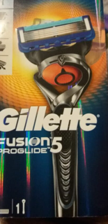 Станок для бритья Gillette, Fusion Proglide Flexball, для мужчин, 1 сменная кассета, GIL-81523296 - фото 1 от пользователя