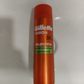 Гель для бритья, Gillette, Fusion Ultra Sensitive, для чувствительной кожи, 200 мл, 0050018079 - фото 4 от пользователя