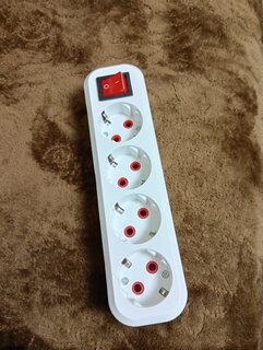 Корпус удлинителя 4 гнезда, 2 + 3, с заземлением, 16 А, выключатель, белый, TDM Electric, Народная, SQ1806-0421 - фото 6 от пользователя