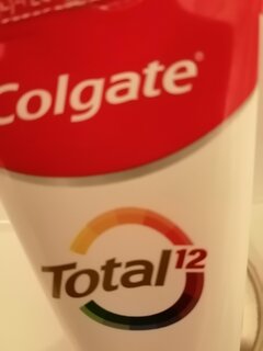 Зубная паста Colgate, Total 12, 75 мл, профессиональная чистка гель, CN05045A - фото 1 от пользователя