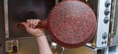 Сковорода алюминий, 28 см, антипригарное покрытие, Гурман, Granite Red, красная, ручка под дерево, ГМ2801 ГР - фото 2 от пользователя