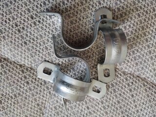 Скоба металл, 20 мм, двухлапковая, TDM Electric, Профи, внутренний d 19-20 мм, SQ0409-0015 - фото 4 от пользователя