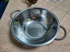 Дуршлаг нержавеющая сталь, 24 см, с ручкой, на ножке, 102208 - фото 4 от пользователя