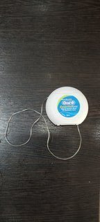 Зубная нить Oral-B, Essential floss мятная - фото 1 от пользователя