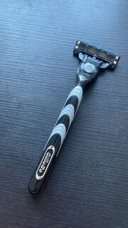 Станок для бритья Gillette, Mach3, для мужчин, 3 лезвия, 1 сменная кассета - фото 2 от пользователя