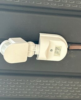 Датчик движения настенный, 1100 Вт, 5-480 с, 2-12 м, 180 °, IP44, 5+ лк, TDM Electric, ДДС-01, SQ0324-0006 - фото 5 от пользователя