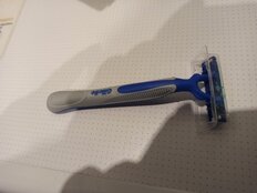 Станок для бритья Gillette, Blue Simple3, для мужчин, 3 лезвия, 4 шт, одноразовые, BLI-81631554 - фото 1 от пользователя