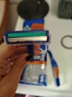 Станок для бритья Gillette, Blue2 Plus, для мужчин, 2 лезвия, 5 шт, одноразовые - фото 3 от пользователя