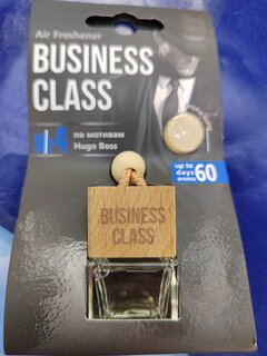 Ароматизатор в машину подвесной, бочонок, Freshco, Business Class Hugo Boss, AR1BC004 - фото 2 от пользователя