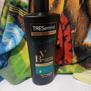 Шампунь TRESemme, Beauty-full Volume с коллагеном, для тонких волос, 400 мл - фото 3 от пользователя