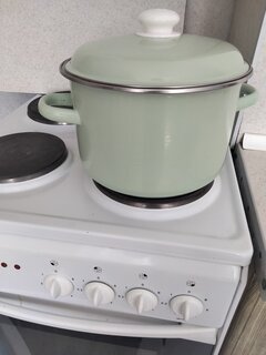 Кастрюля эмалированная сталь, 5.5 л, с крышкой, крышка сталь, цилиндрическая, Сибирские товары, 9MD221P, салатовая, индукция - фото 2 от пользователя