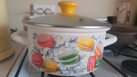 Кастрюля эмалированная сталь, 2.3 л, с крышкой, крышка стекло, цилиндрическая, Керченский металлургический завод, Цветное печенье, 51904-382/4.02-У4, белая - фото 9 от пользователя