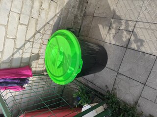 Бак для мусора пластик, 90 л, с крышкой, 55х64х65 см, ярко-зеленый, Idea, М 2394 - фото 1 от пользователя