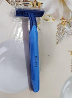 Станок для бритья Gillette, Blueii, для мужчин, 5 шт, одноразовые, BLI-81499251 - фото 2 от пользователя