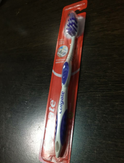 Зубная щетка Colgate, Классика Плюс, средней жесткости, FVN50306, в ассортименте - фото 1 от пользователя