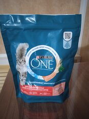 Корм для животных Purina, One, 200 г, для стерилизованных кошек и кастрированных котов, лосось, пшеница, 0042014101 - фото 6 от пользователя