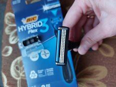 Станок для бритья Bic, Flex3 Hybrid, для мужчин, 3 лезвия, 2 сменные кассеты, 921449 - фото 2 от пользователя