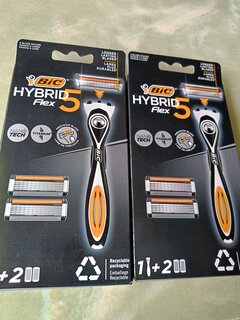 Станок для бритья Bic, Hybrid 5 Flex, для мужчин, 5 лезвий, 2 сменные кассеты, 921385 - фото 1 от пользователя