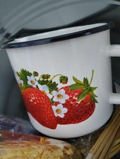 Кружка сталь, 1 л, Клубника садовая, Керченский металлургический завод, 40104-072/4, белая - фото 3 от пользователя
