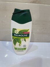 Гель-крем для душа Palmolive, Натурэль, 250 мл, Витамин E и Зеленый Чай - фото 2 от пользователя